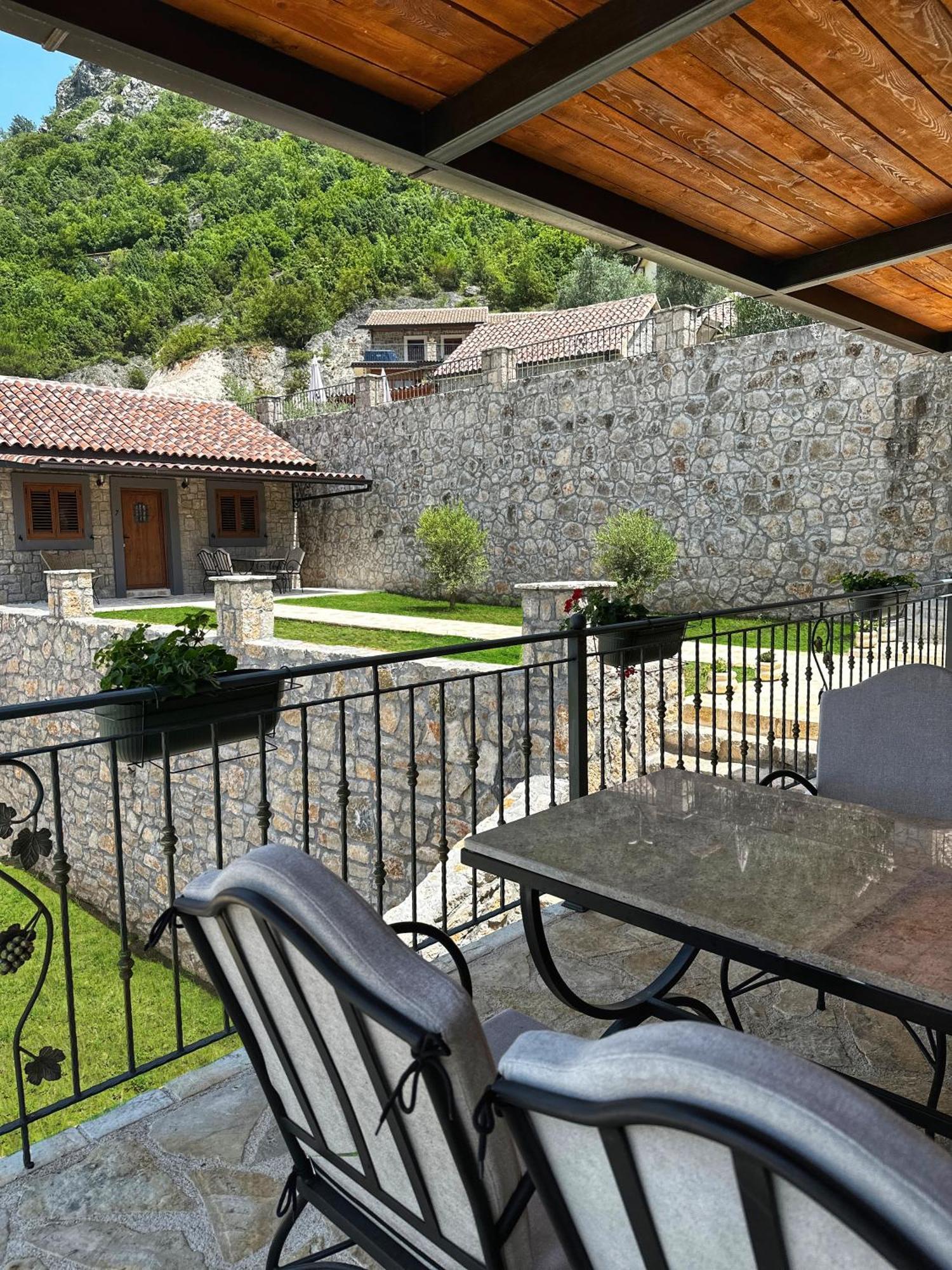 Eco Villas Merak Virpazar Dış mekan fotoğraf